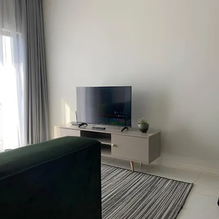Umunlad Suites Midrand Exterior photo